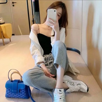 垃圾箱里的婴儿